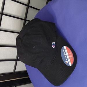 Women's champion 🏆 black hat NWT 💗